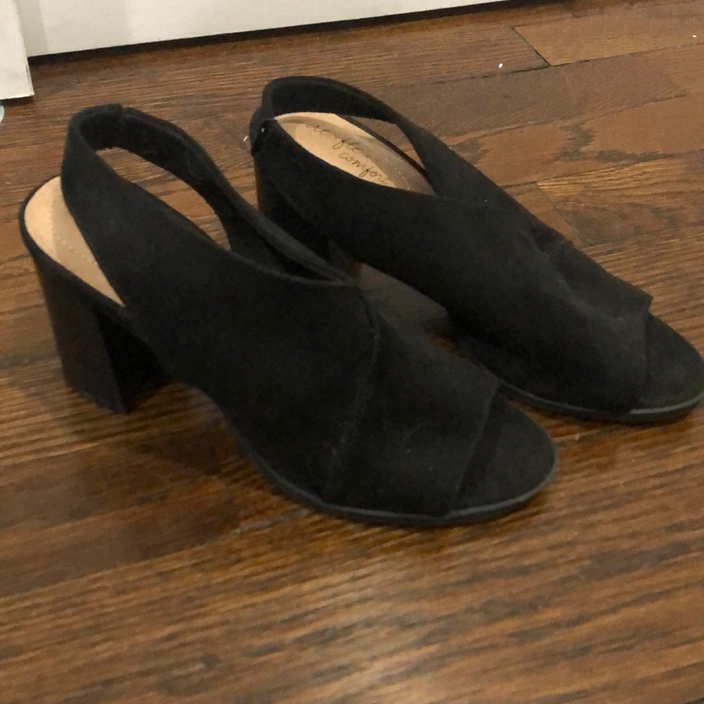 Black suede heels